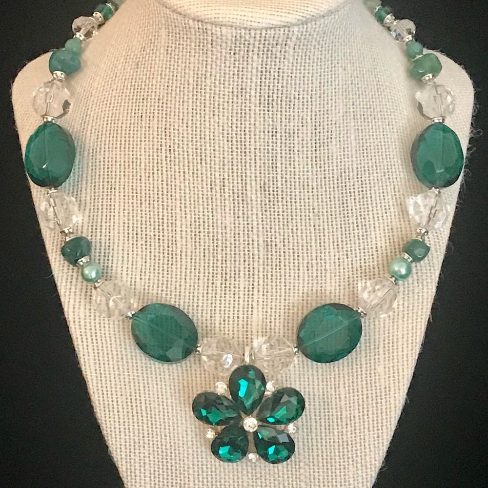 Custom Made Memory Wire Necklaces - Picture 3 of 11